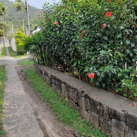 Família Silvia Périco Vila Ilhabela Exterior foto